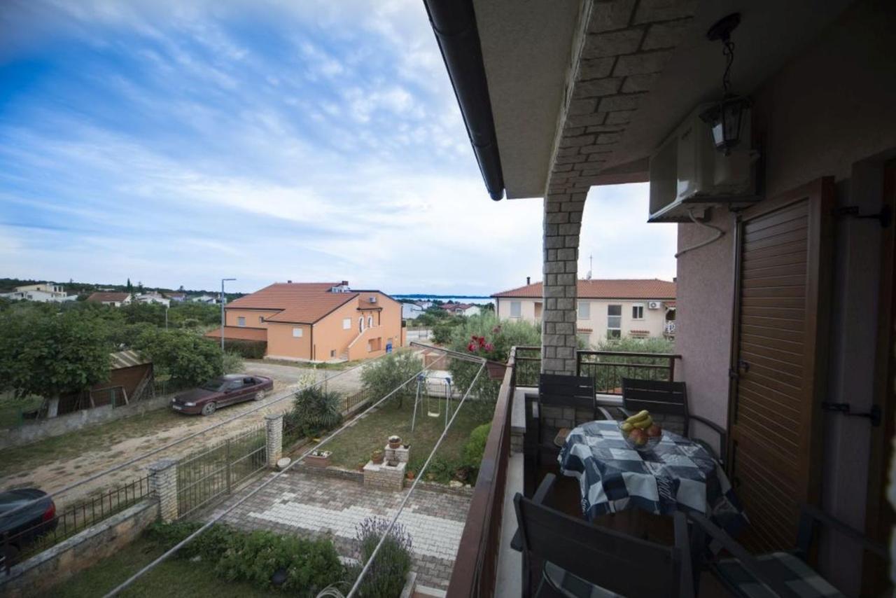 Comfortable Apartments In Peroj Near The Sea المظهر الخارجي الصورة